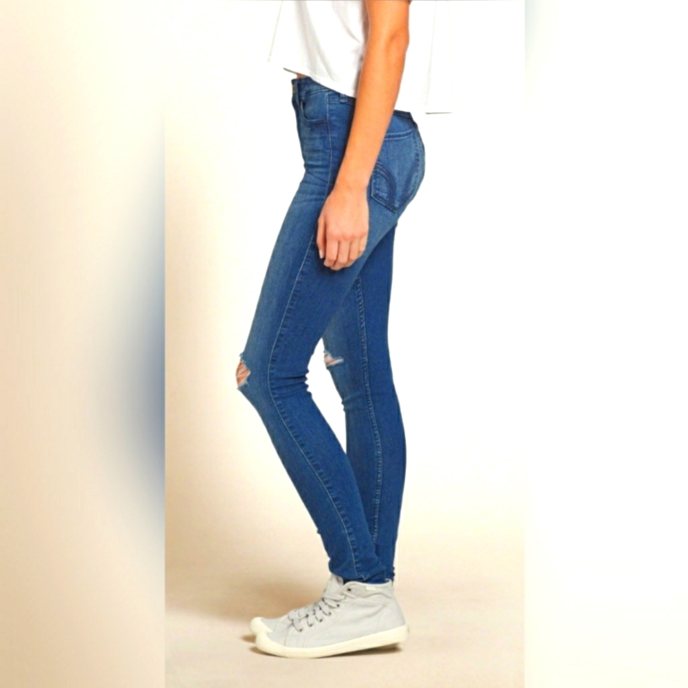 Hollister Super Skinny Highrise